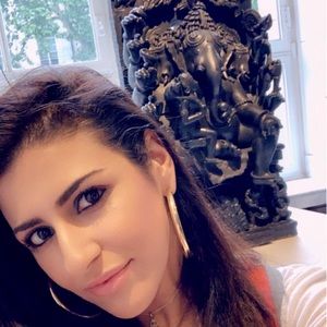 Meet your Posher, Jackie